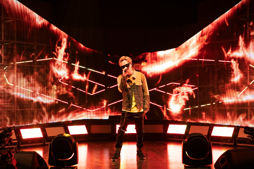 蕭秉治「狂人」新專輯演唱會台北場　操肺成果有成獻歌迷一段話
