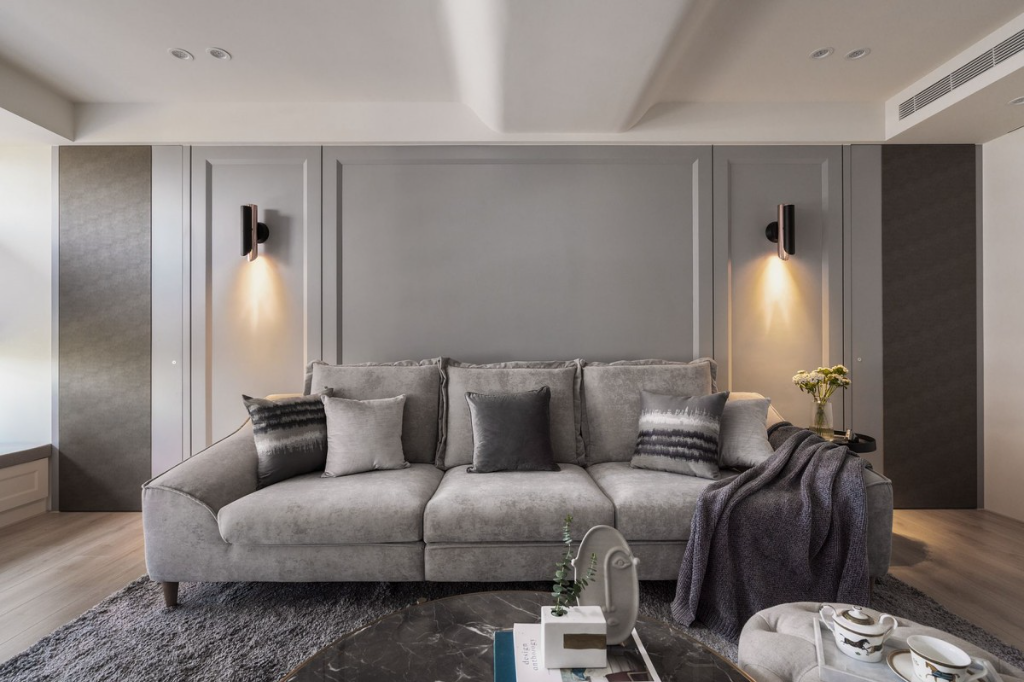 點亮客廳的質感之火，提升居家的層次與輪廓—壁燈設計