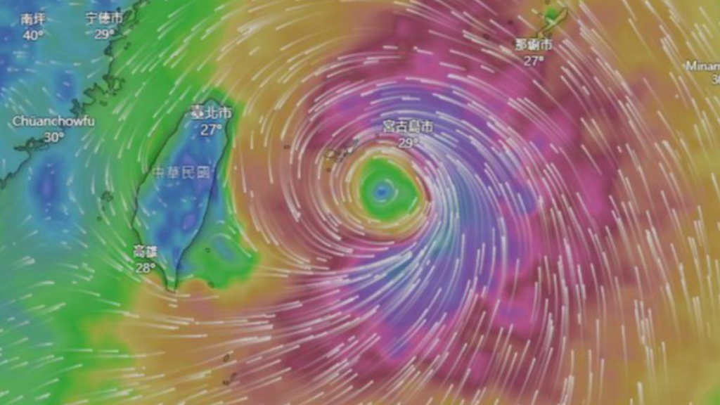 準颱風「大迴轉北上」恐登陸！這2天逼近台灣　威力猛增強