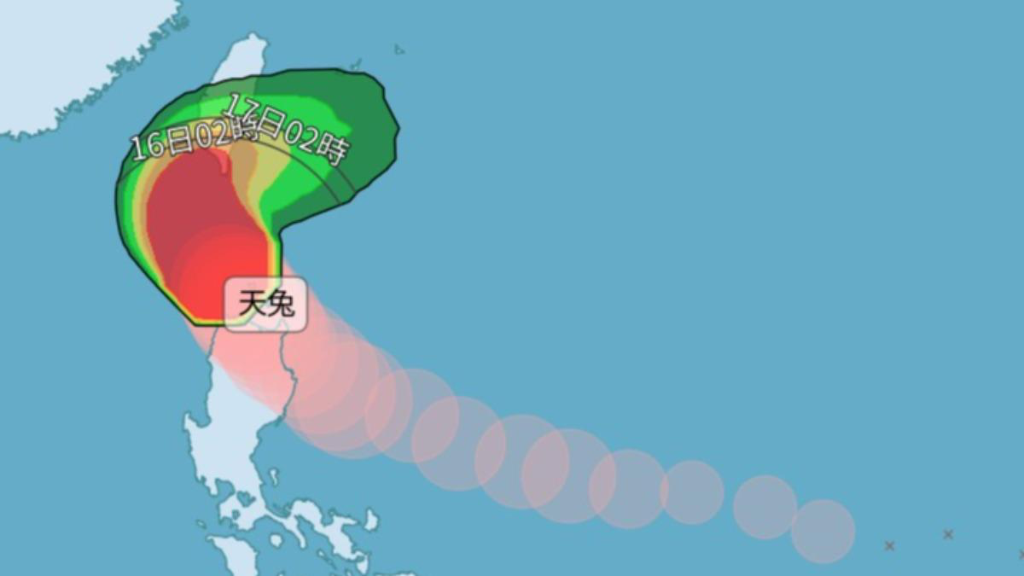 天兔再西偏！「更晚觸陸」挾風雨掃台　豪大雨轟炸時間曝