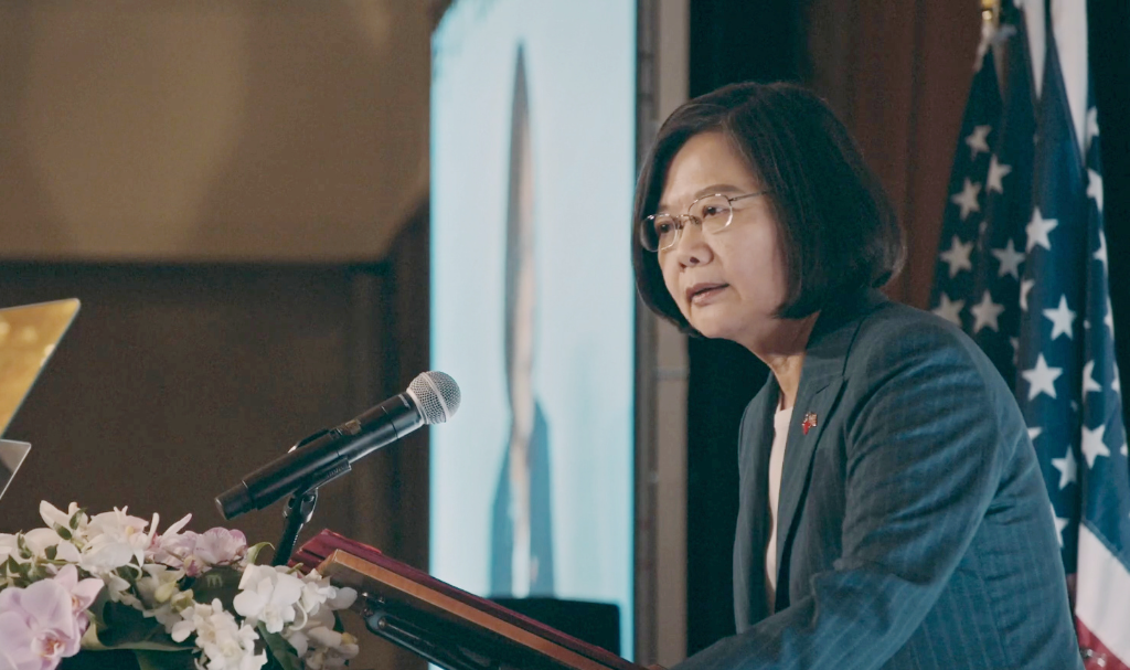 葛靜文：「美國需要女總統」！蔡英文打趣秒回應　聯手為台灣發聲