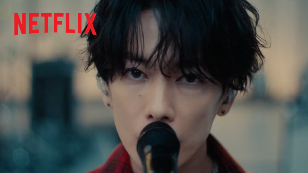 現場超過5000名臨演！佐藤健為《玻璃之心》獻聲　與町田啓太等人共組樂團
