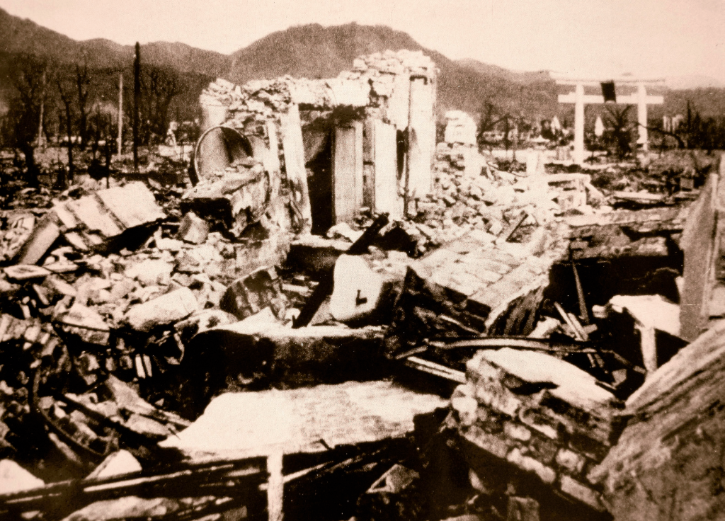 島田洋七《佐賀的超級阿嬤》：前進廣島原爆點：數十萬人死亡、七萬棟建築物被夷為平地