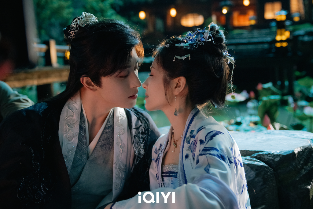 李蘭迪、敖瑞鵬《朝雪錄》戲裡談情網友嗑上頭　她被爆：簡直巨E