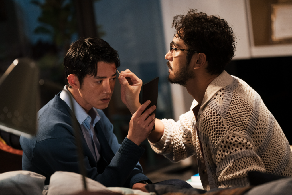 李至正X吳慷仁情慾對戲令人臉紅心跳　本人親喊：「只要愛上就會全心付出、完全投入」