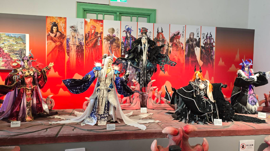 雲林布袋戲館全新策展！《東離來風》魔宮貴族穿越時空　共展動漫奇幻美學