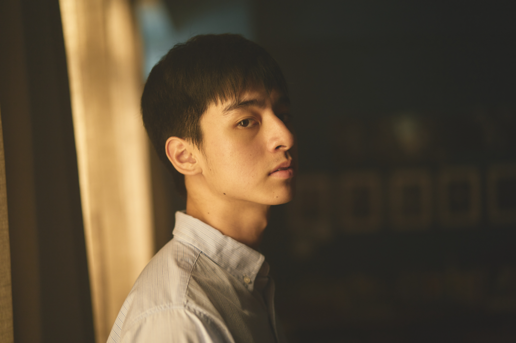 愛上媽媽林依晨前女友？劉敬《失明》大談姐弟戀大尺度演出