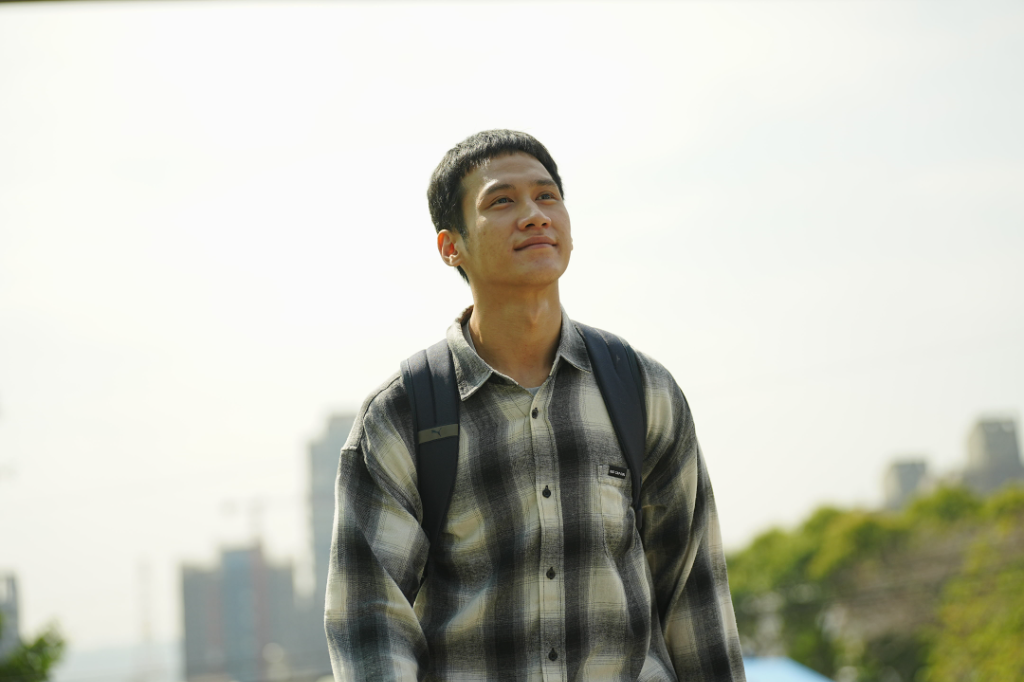 阿夫節目甜爆告白女友被讚「超MAN」　當兵後愛上平頭造型