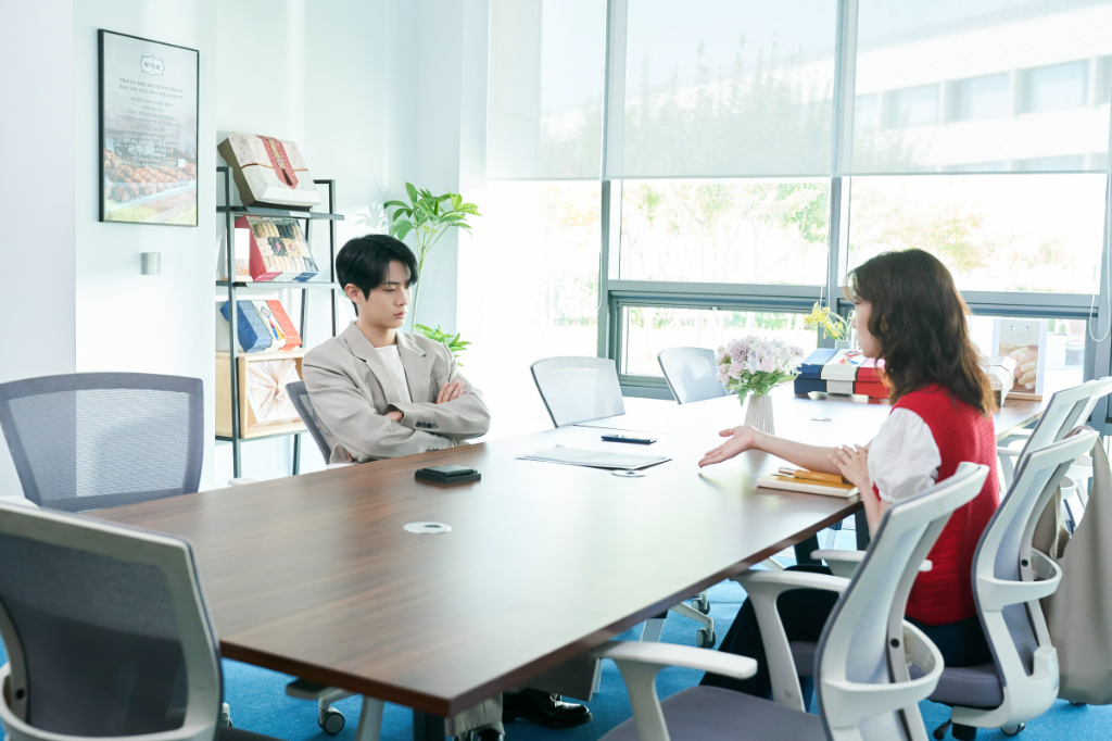 崔宇植笑認「終於變成有錢人」　《宇宙MARRY ME?》與庭沼珉先婚後愛化學反應太瘋狂