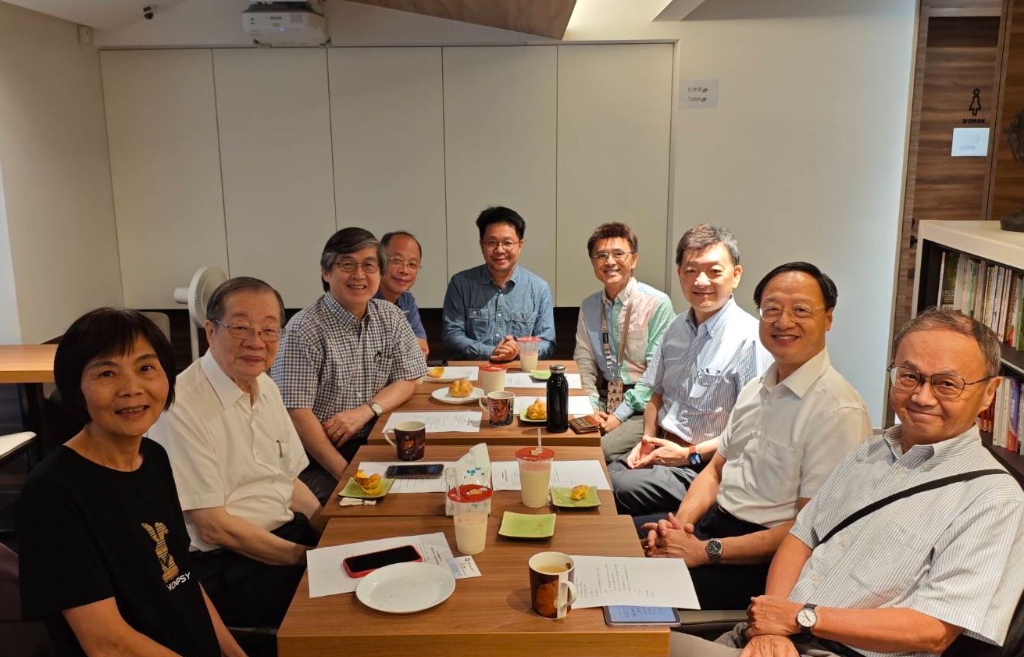 願就諦書屋成為新時代NGO推手