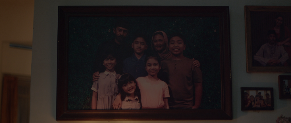 印尼新生代女星大銀幕處女作就撞鬼：「感覺有人在扭我的手，應是想跟我玩」