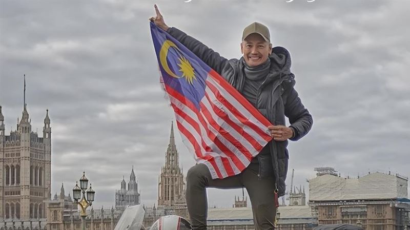 黃志明驚傳泰國車禍重傷身亡！享年56歲　消息一出震驚大馬娛樂圈