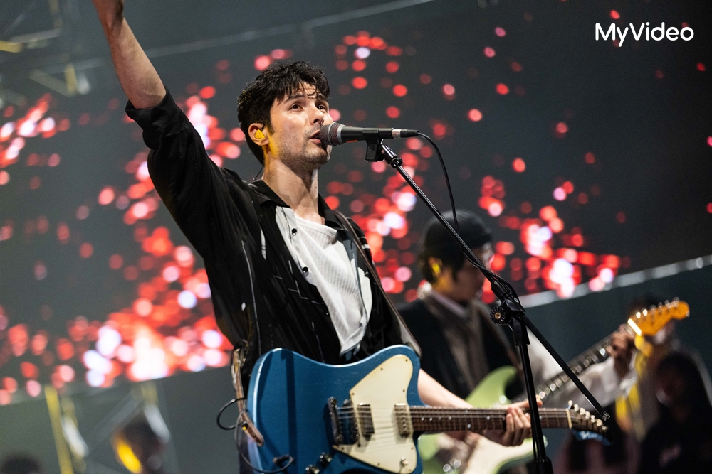 鳳小岳&壓克力柿子把壓力唱成歌　獻給被「讚數」綁架的一代