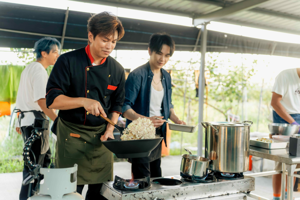 《嗨！營業中》Energy阿弟當主廚無奈　被騙到菱角田做苦工