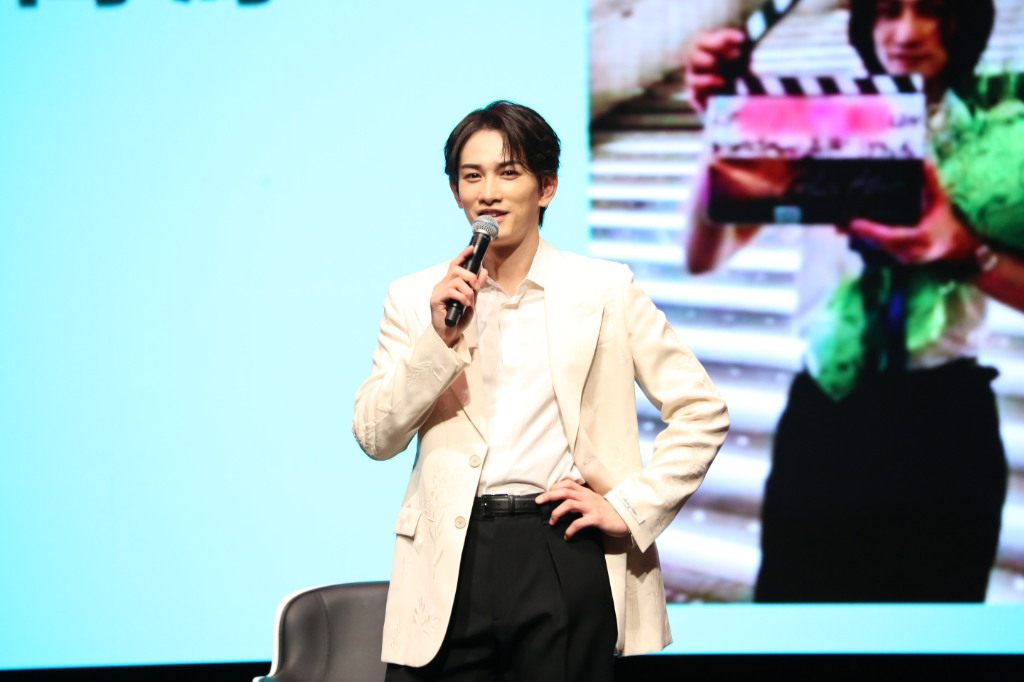 町田啓太來台！挑戰臭豆腐第一次「一口三塊」還整盤吃光