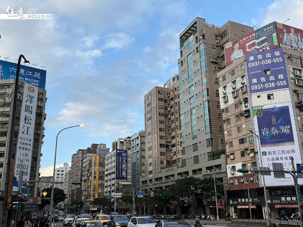 今年第九顆衰退燈號　指標案登場也解不開僵局
