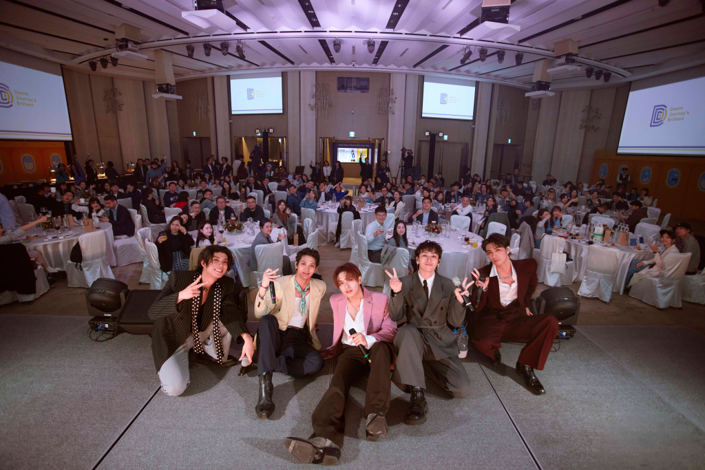 FEniX 預告新專輯將推出　峻廷自省：因工作忙碌沒有飲控