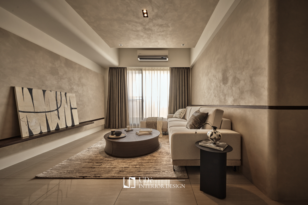 34坪住宅以光影為筆，巧妙運用線條與色塊打造侘寂風宅邸