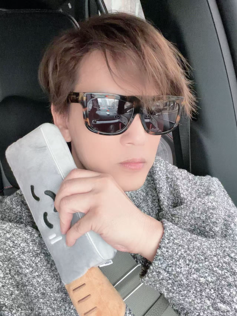 人生首張音樂黑膠誕生！陳曉東推30週年紀念作　為演唱會暖身