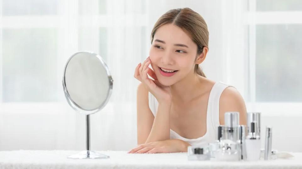 早C晚A太刺激？溫和抗老正夯 2026十大胜肽保養品牌排行榜出爐