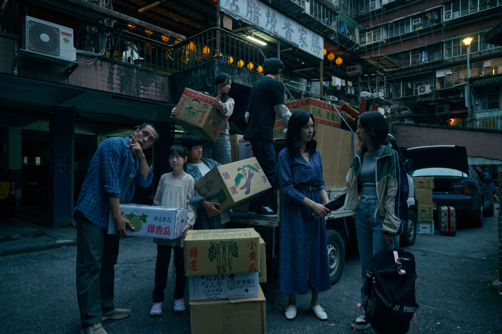 天心首演鬼片！繼《我們六個》再度詮釋多子之母：像帶足球隊