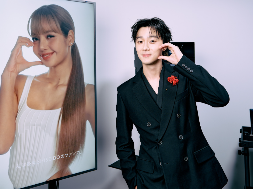 施柏宇追星成功！見BLACKPINK成員 Lisa告白：想當她小跟班