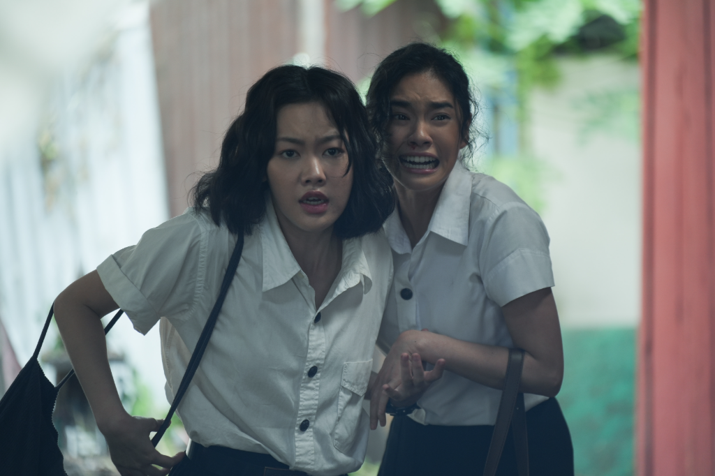 泰國恐怖片用30句真實咒語拍攝　工作人員驚見「孤魂野鬼」！女主警告別對螢幕學唸