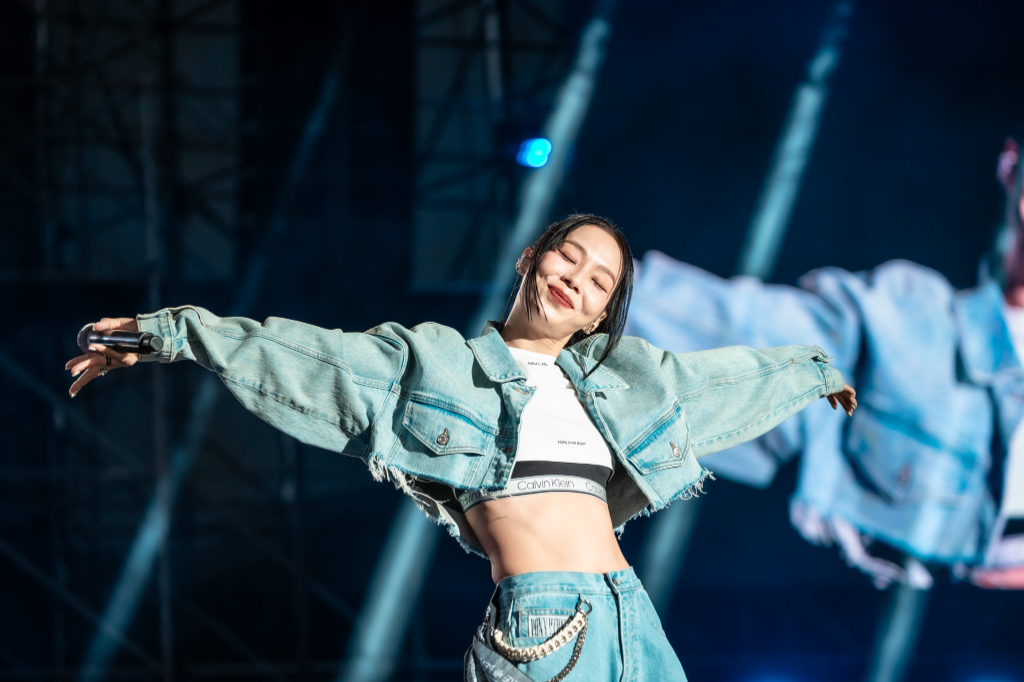 《陽光女子合唱團》話題延燒！「很喘的高雄 Jennie」孫淑媚櫻花季唱新歌　笑喊：Rapper不好當