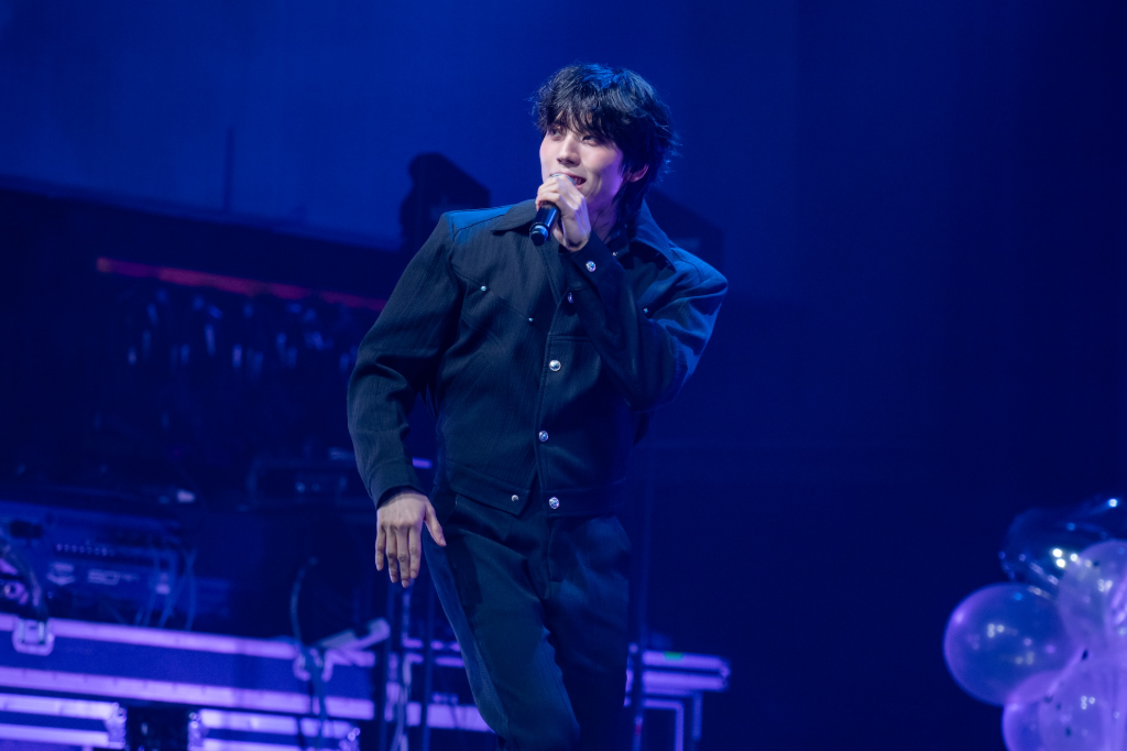 INFINITE 張東雨中文告白「你是我老婆」被吐槽：根本都會　來台嗑冰火湯圓、刈包