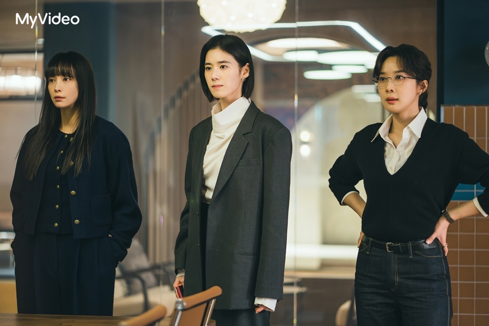 《榮耀：她們的法庭》李清娥私下是台灣旅遊控　李奈映謝台粉：很親切的地方