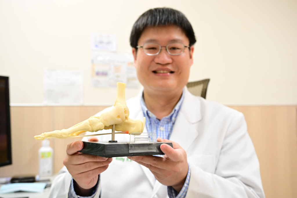 痛風石「爆漿」！護理師驚呆：第一次見　醫警告恐截肢