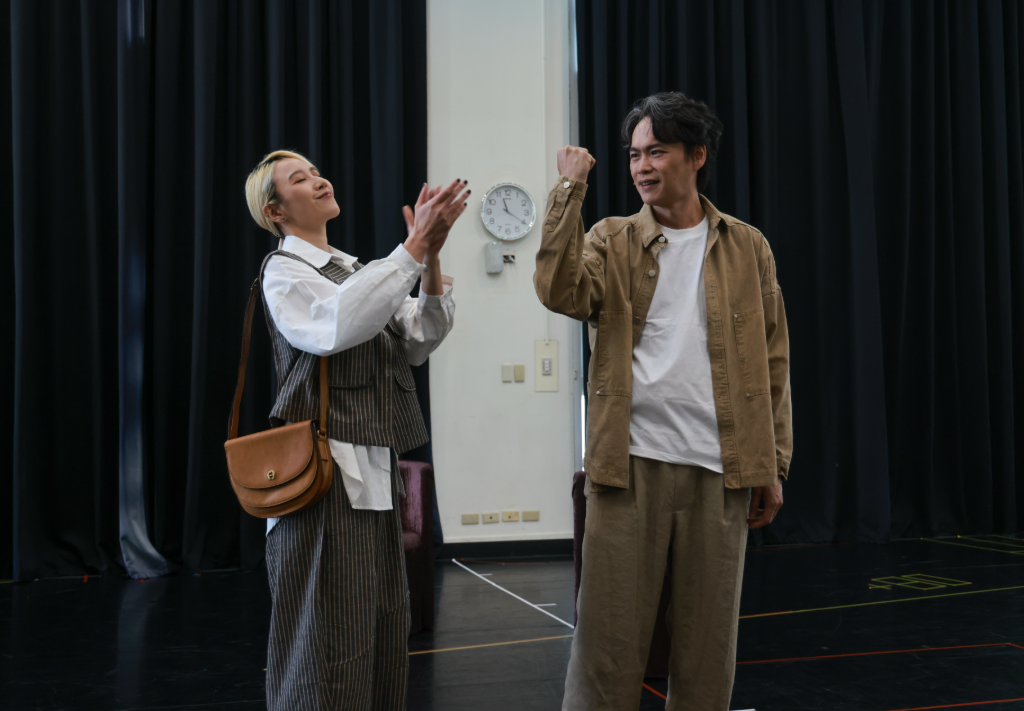 方宥心自爆排練常被黃鐙輝逗笑　演音樂劇揭「日式與台灣條通酒店」差異性