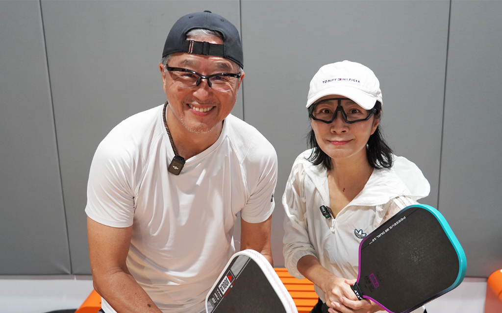 方文琳首度站上「匹克球球場」打球　王偉忠讚：很有運動細胞