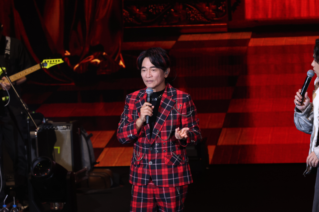 吳宗憲四樓驚喜現身！與咻比嘟嘩世紀合體掀回憶殺　破冰選唱周杰倫代表作〈青花瓷〉