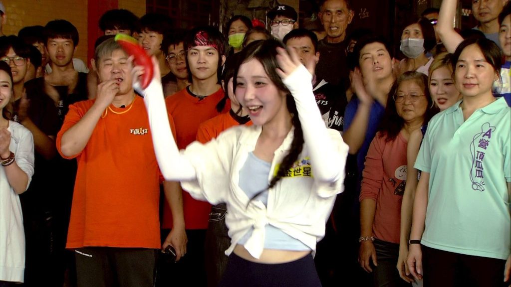 啦啦隊女神金世星拚舞力！卻輸給地方鄉親媽媽　結局超反轉