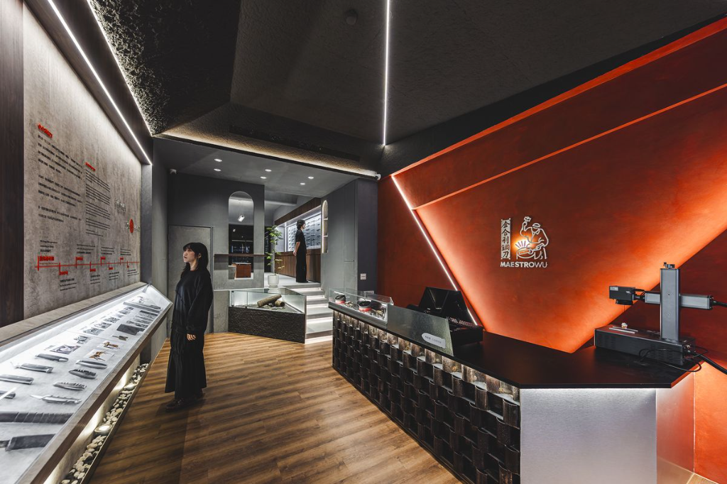 從金門戰地記憶到工匠技藝！專屬當代職人工藝基地「金合利鋼刀」