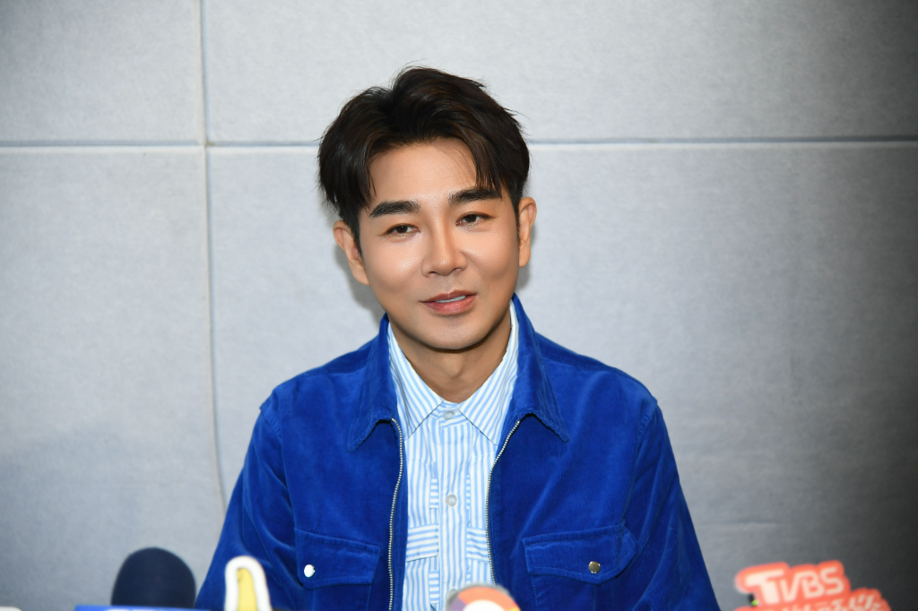 王齊麟升格當爸！謝承均自爆是7個孩子乾爸　還研究卡通角色超反差