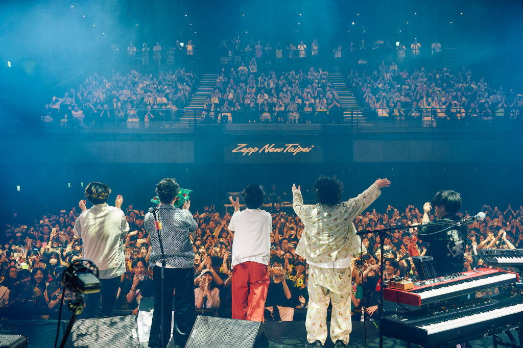 唱《蠟筆小新》、《失憶投捕》神曲！通心粉鉛筆來台告白粉絲　直呼：差點哭出來