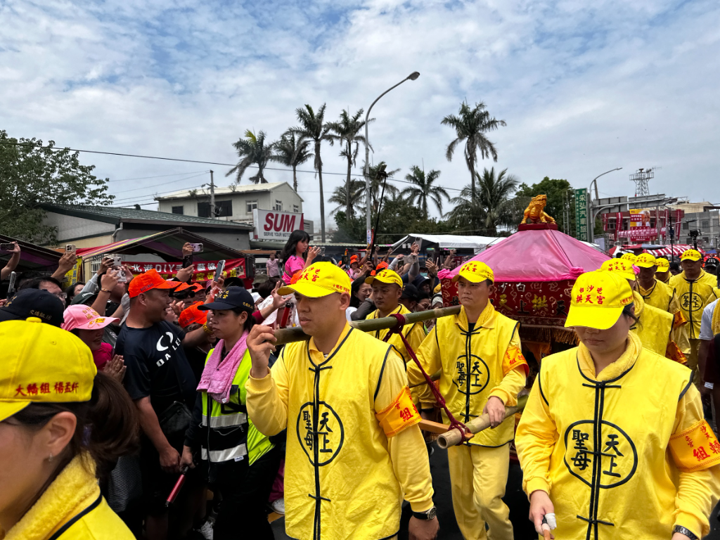 「香燈腳」繳700元報名費居然怒犯天條!?　廟方回應了