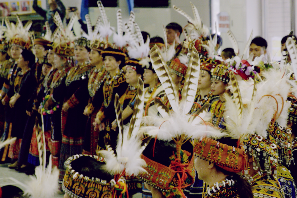 台灣最難見猛禽現身大銀幕！《飛吧！熊鷹》揭部落文化與物種危機：羽毛與獵捕拉鋸戰