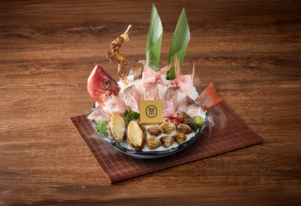 母親節餐廳推薦！「阪前鐵板燒」黑鑽海鮮珠寶盒免費吃　還有聚日式鍋物全魚拼盤