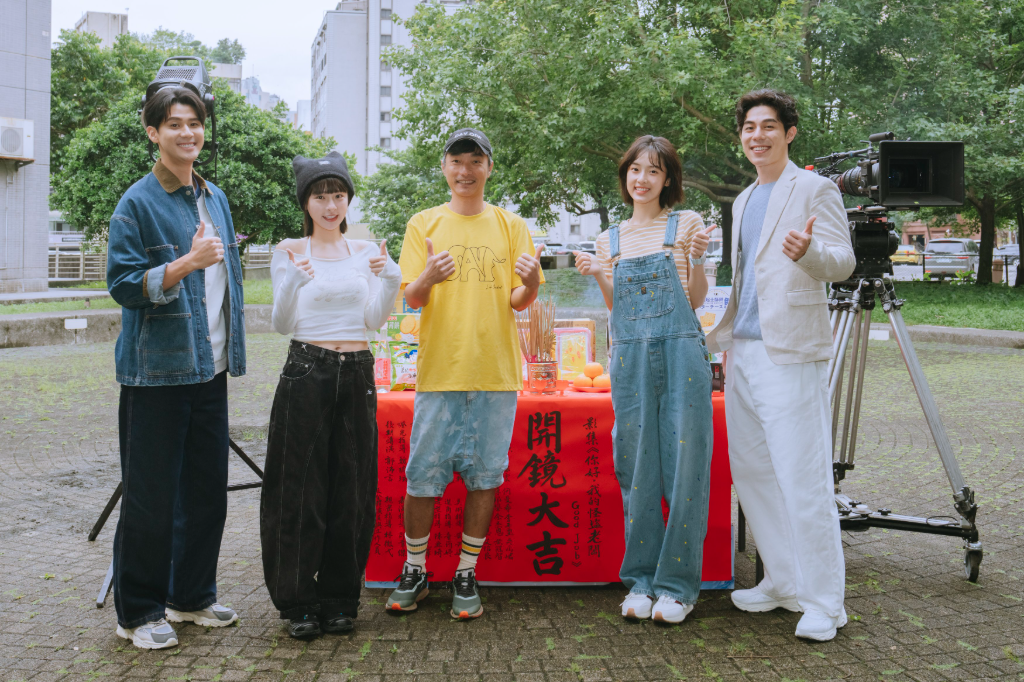 峮峮新戲化身甜點達人！李玉璽被問喜歡「啦啦隊女孩」？一句話求生慾旺盛