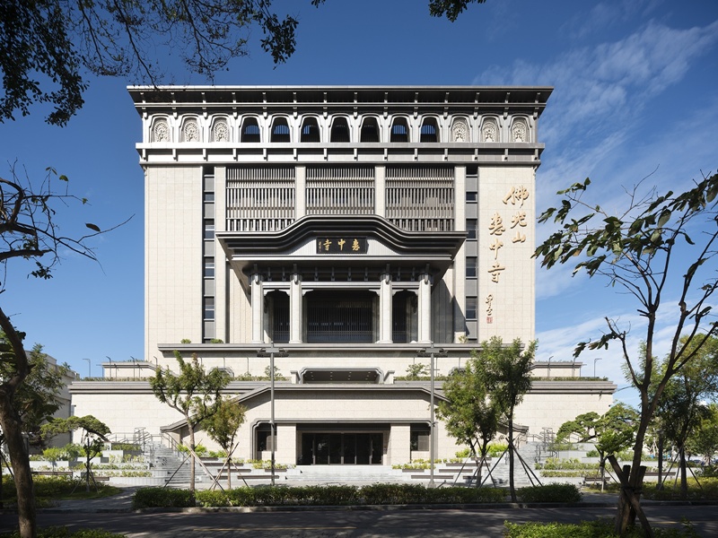 獎項代辦  │ 《圓融不擾 》大允設計 陳昭穎  —— 榮獲歐洲IADA國際建築與設計獎 - 白金獎