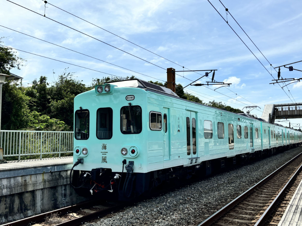 把面試搬上火車！雄獅首創「海風號」列車徵才600人　從南港一路面試到台中