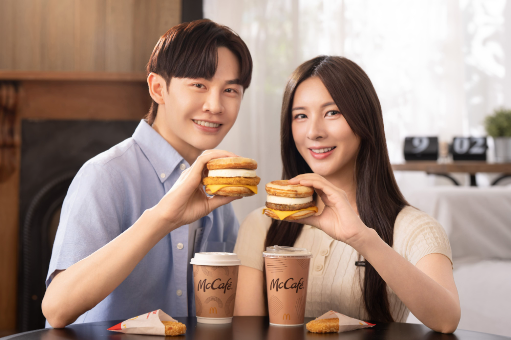 麥當勞「珍珠奶茶冰炫風」回歸！搭日版McGriddles厚鬆餅堡　6/10限時登場
