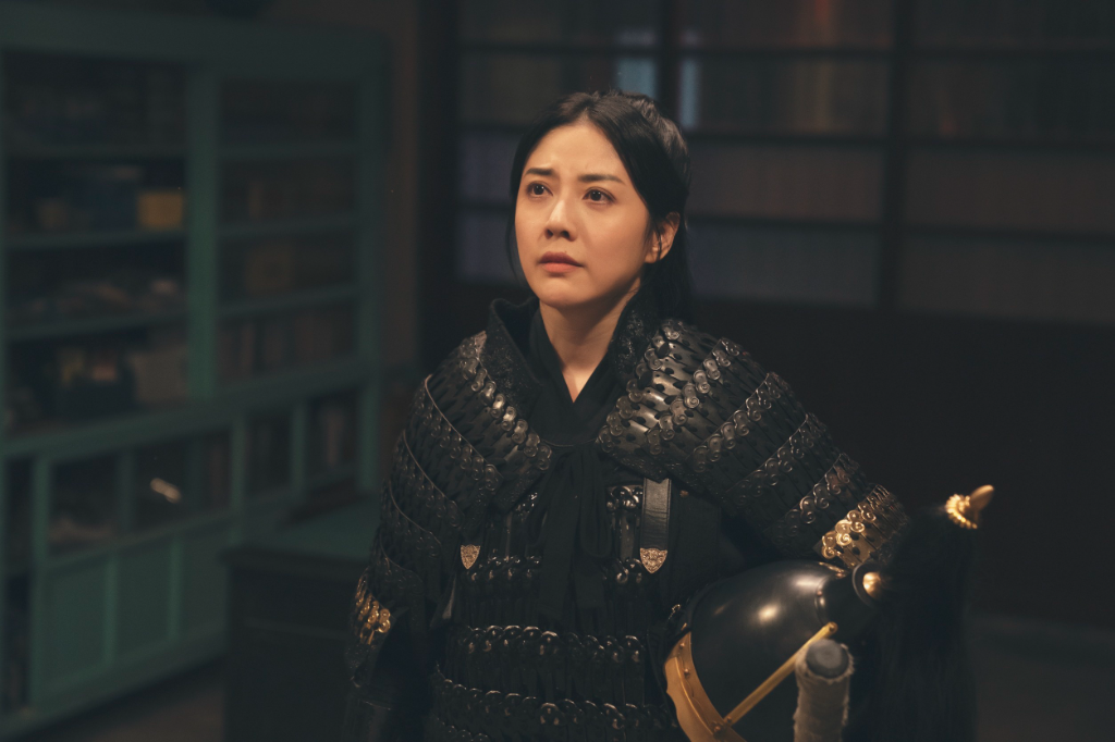 韓瑜《阿松與阿暖》古裝美翻被讚「從古代走出來的人」　白家綺感動謝觀眾