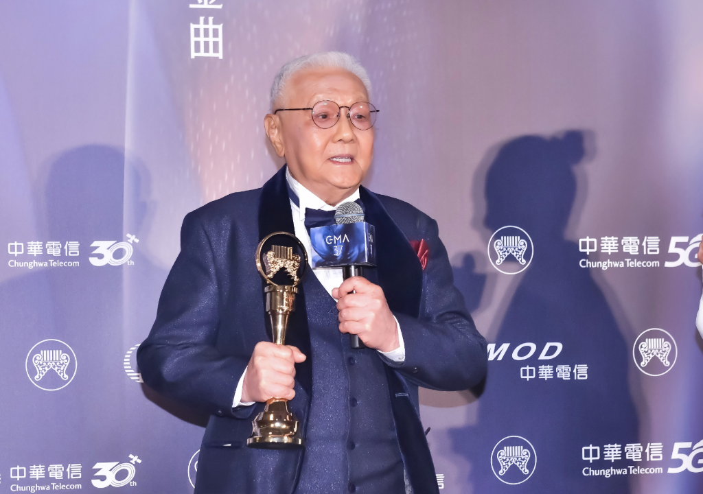 80歲林煌坤終獲金曲特別貢獻獎！廁所旁10分鐘寫成一口歌　賴佩霞眾星7/11獻唱致敬