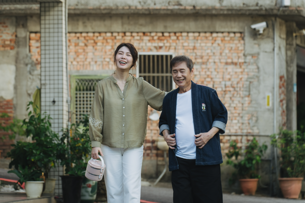 白家綺首度演50歲媽媽！兒子張睿家竟只小她1歲　柯叔元認證「市井媽味」爆發