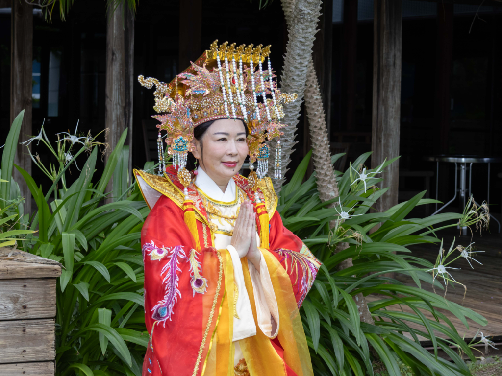 張秀卿《戲說台灣》披媽祖聖袍壓力爆棚！獲七個聖筊允演　淚謝媽祖疼惜「何德何能」