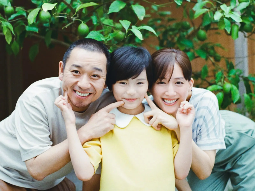 AI可以復活死者？是枝裕和《再生家族》喪子夫妻迎來「類人形機器人」　導演拋疑問「復活的死者是誰？」
